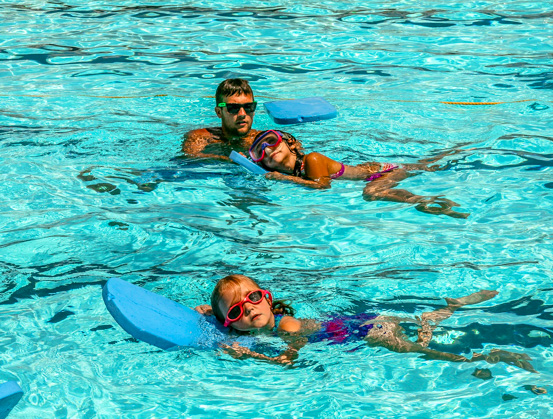 Juniors 3rd 4th Graders Learn to Swim in Highland Park